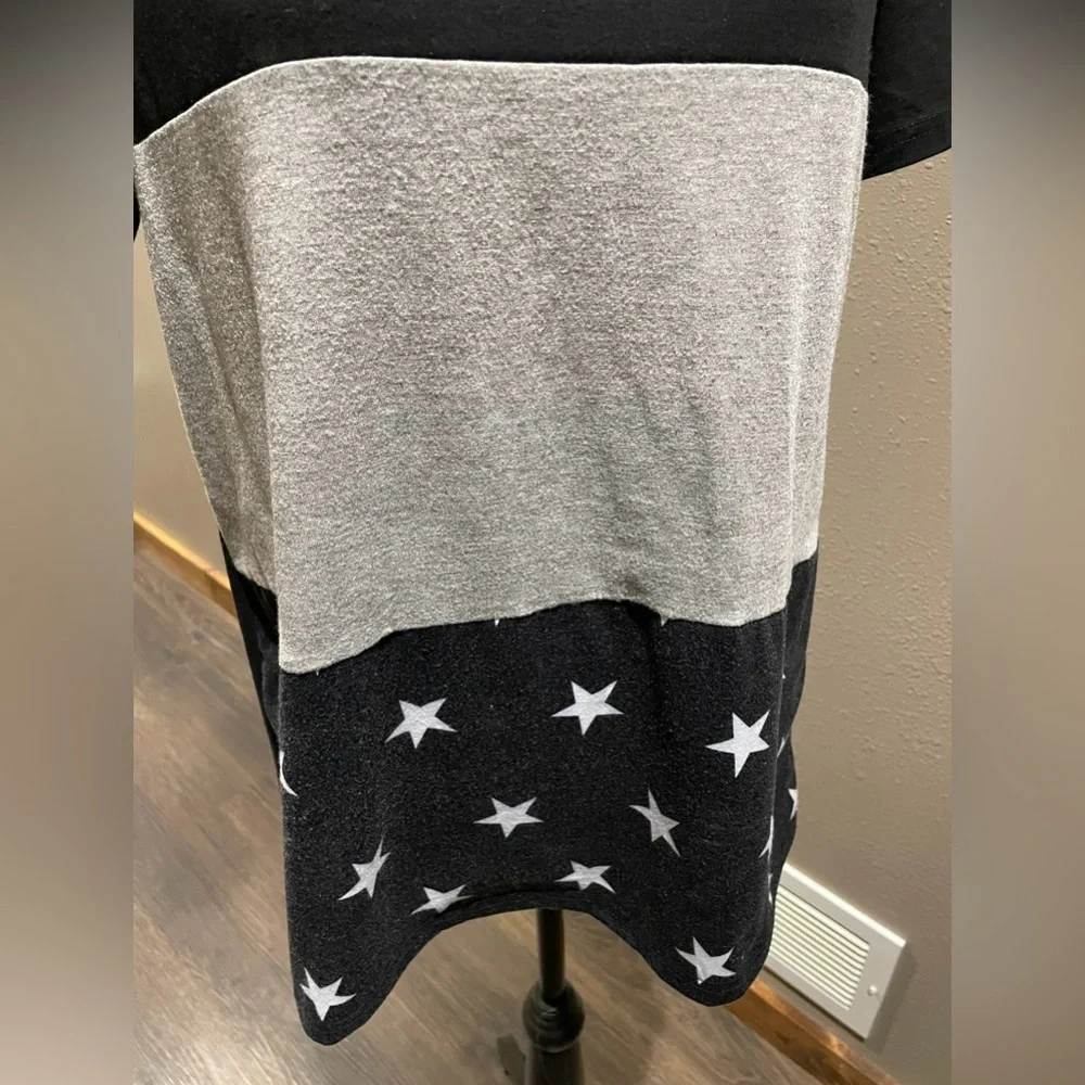 Colorblock Short Sleeve Tee-L - Picture 7 of 10
